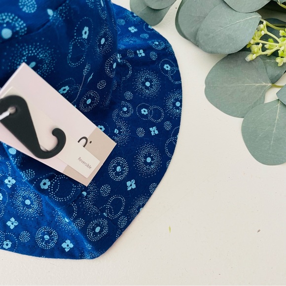 BP. Reversible Bucket Hat - Picture 3 of 5